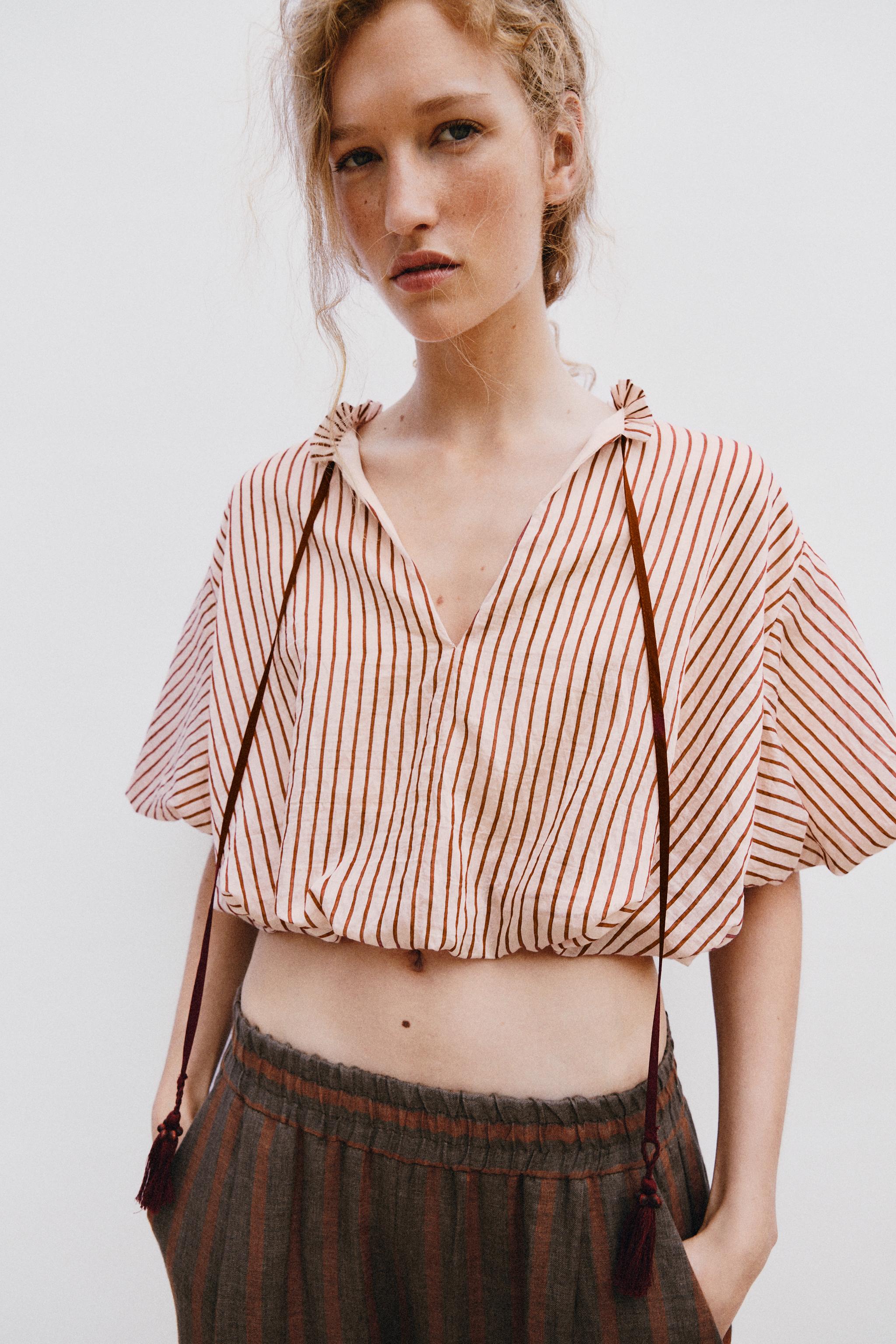 TIED STRIPED PUFF-SLEEVE TOP